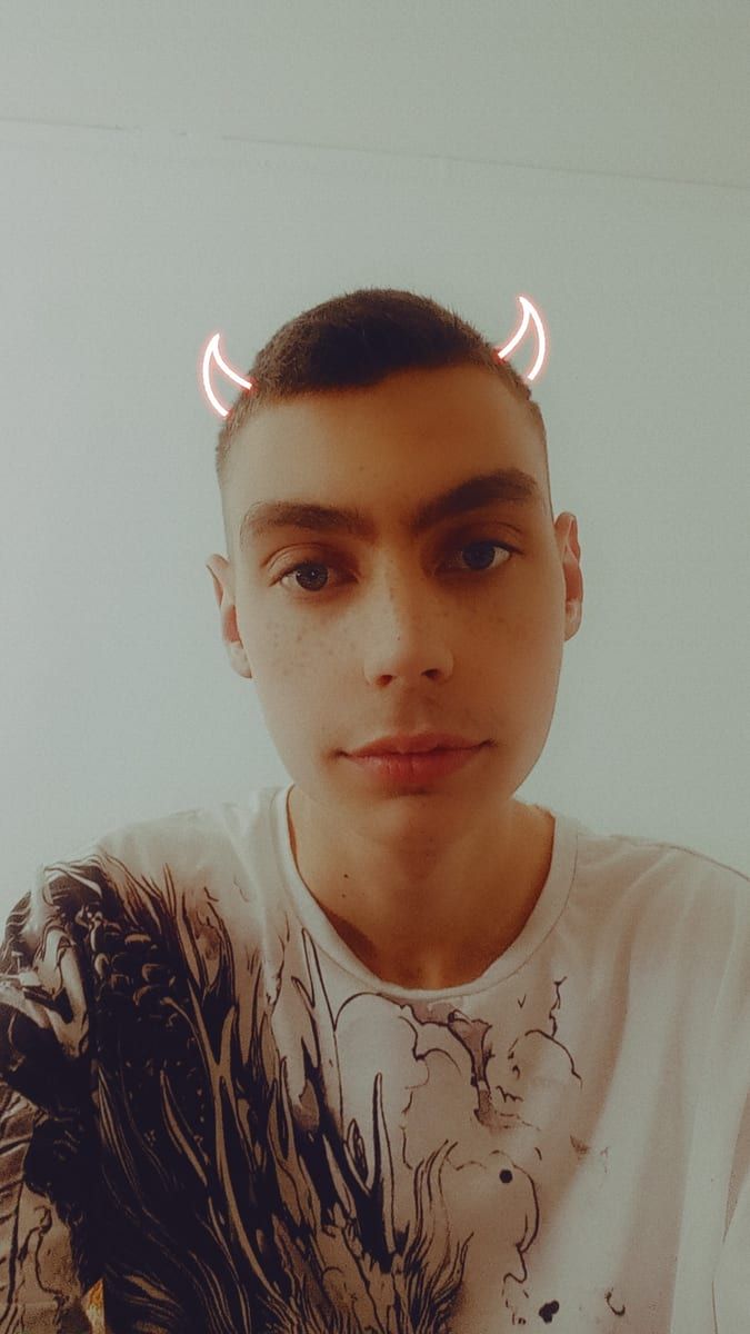 Profil de Adao